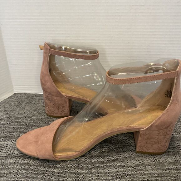 Report Sandals Womens Size 11 Pink Block Heel Ankle Strap Faux Suede Open Toe - Picture 8 of 15